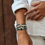 Long tiantian Multilayer Wrap Leather Bracelet Heart Modern Boho Bracelet with Magnetic Clasp Cuff Rhinestone Leather Bracelets for Women - Image 2